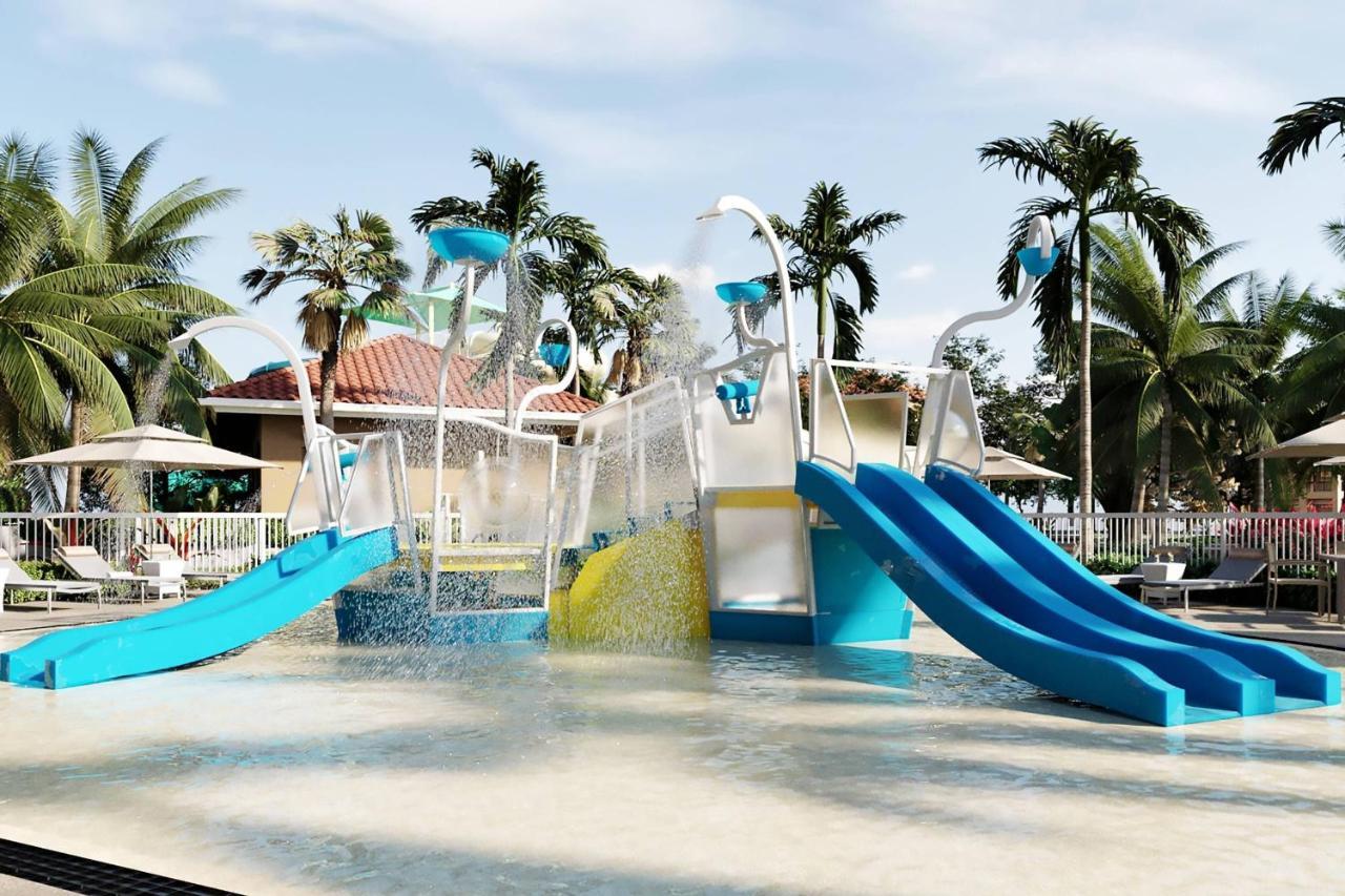 The Ritz-Carlton Naples, Tiburon Hotel Naples Park Exterior photo